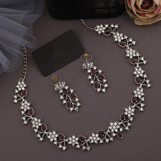 Tehzeeb Creations Silver Pleated White Diamond With Maroon Beads Necklace Set Tehzeeb Creations