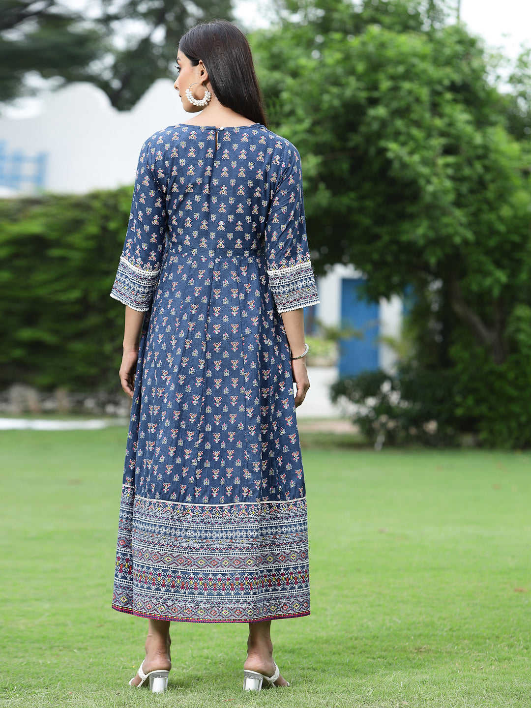 Juniper Womens Indigo Cambric Printed Maxi Dress