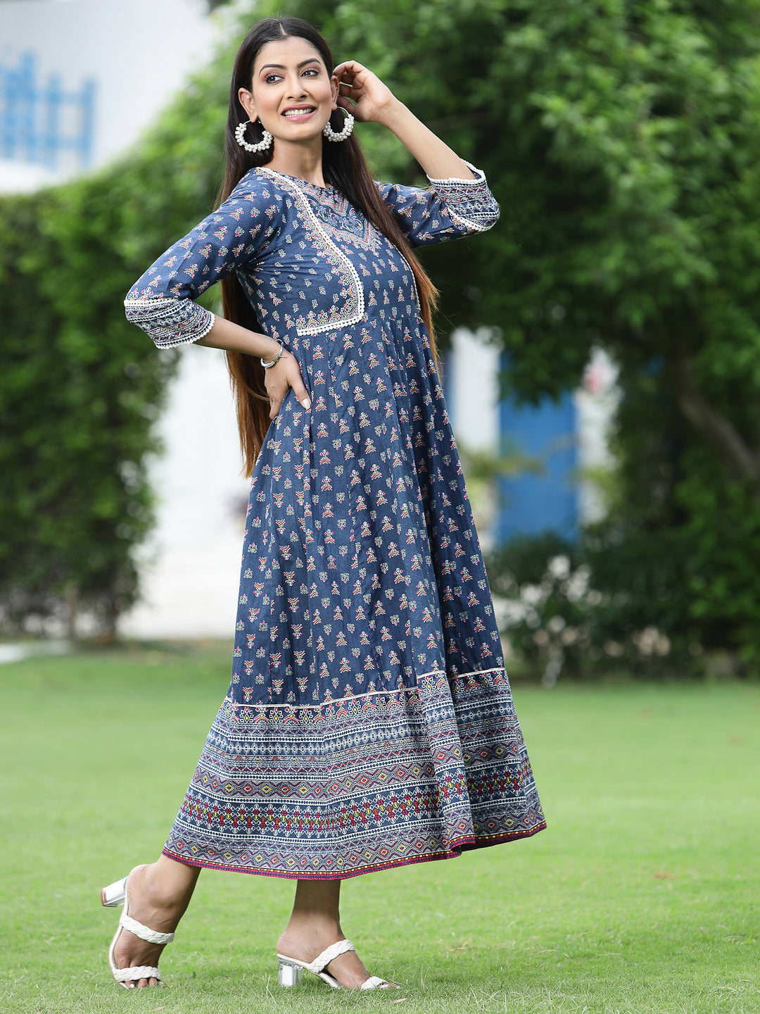 Juniper Womens Indigo Cambric Printed Maxi Dress