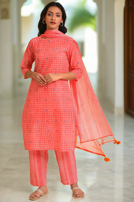 W for Woman Light Red Printed Kurta, Pants & Dupatta Co-Ord Set