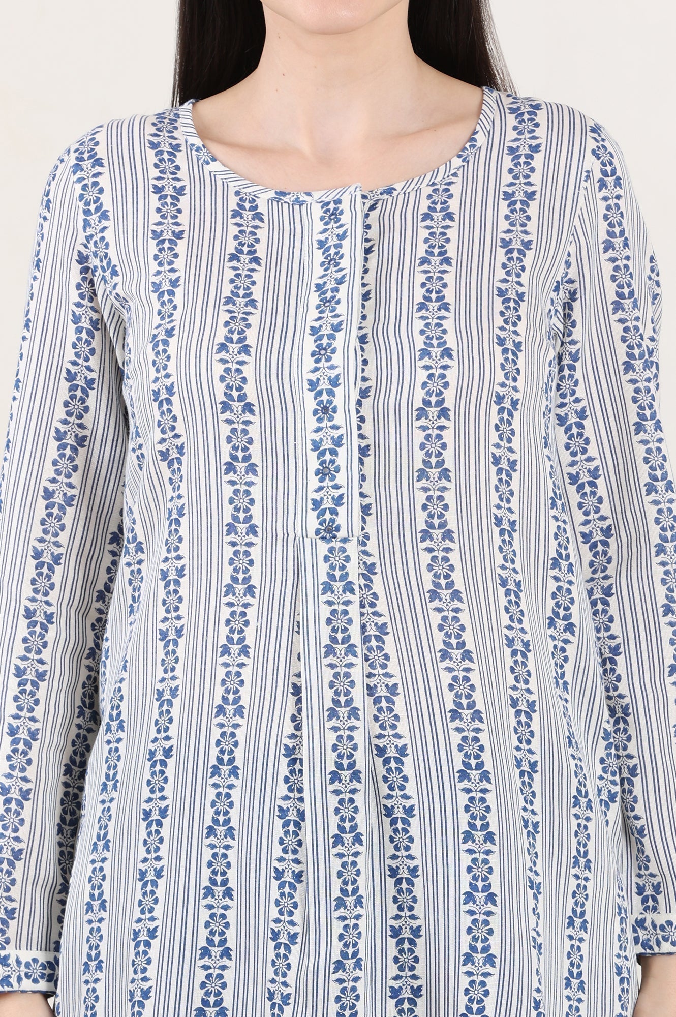 W for Woman White Floral Printed Rayon Flax Tunic With Front Pleats  Grab2Buy WforWoman Grab2Buy