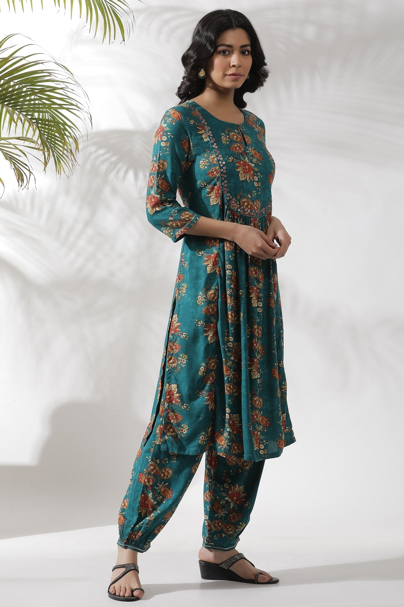 W for Woman Teal Green A-Line Printed Kurta And Gathered Pants