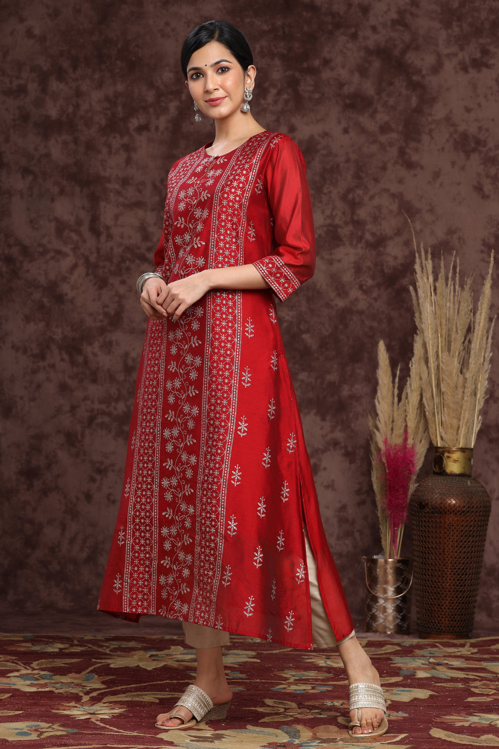 Juniper Women's Maroon Modal Chanderi Printed Straight Kurta