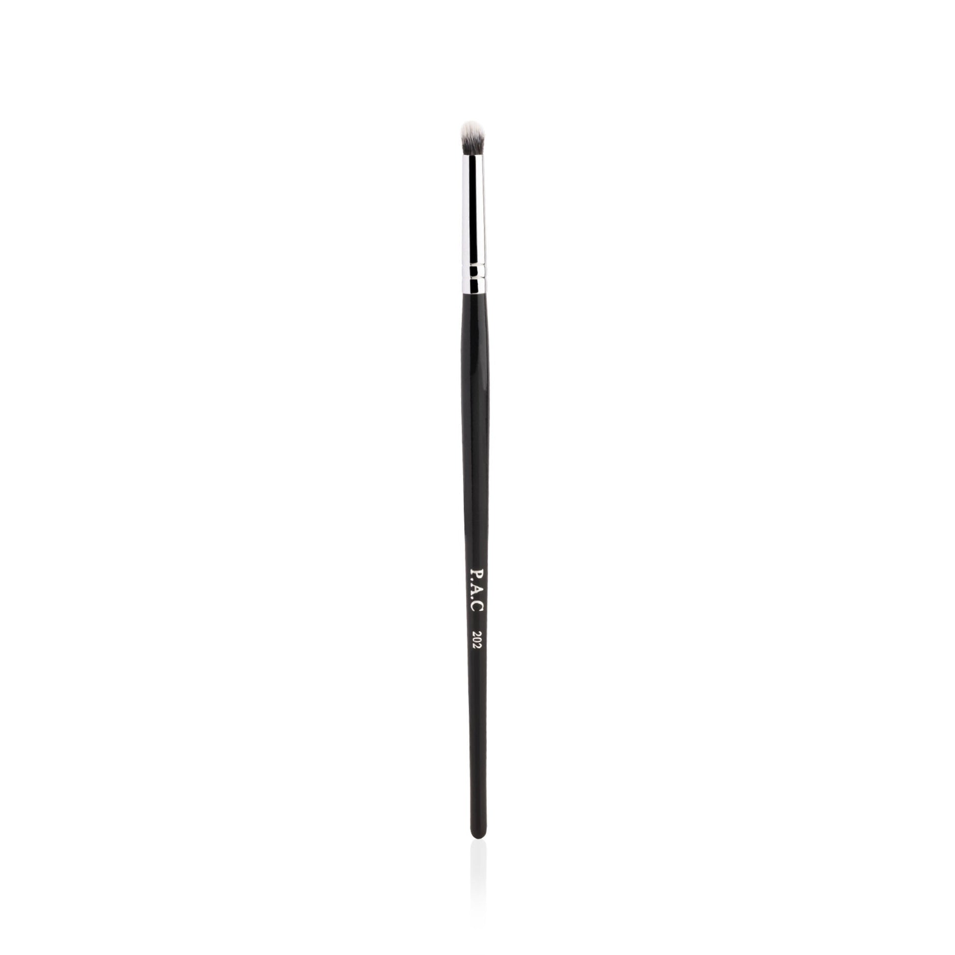 PAC Studio Blending Eyeshadow Brush - 202