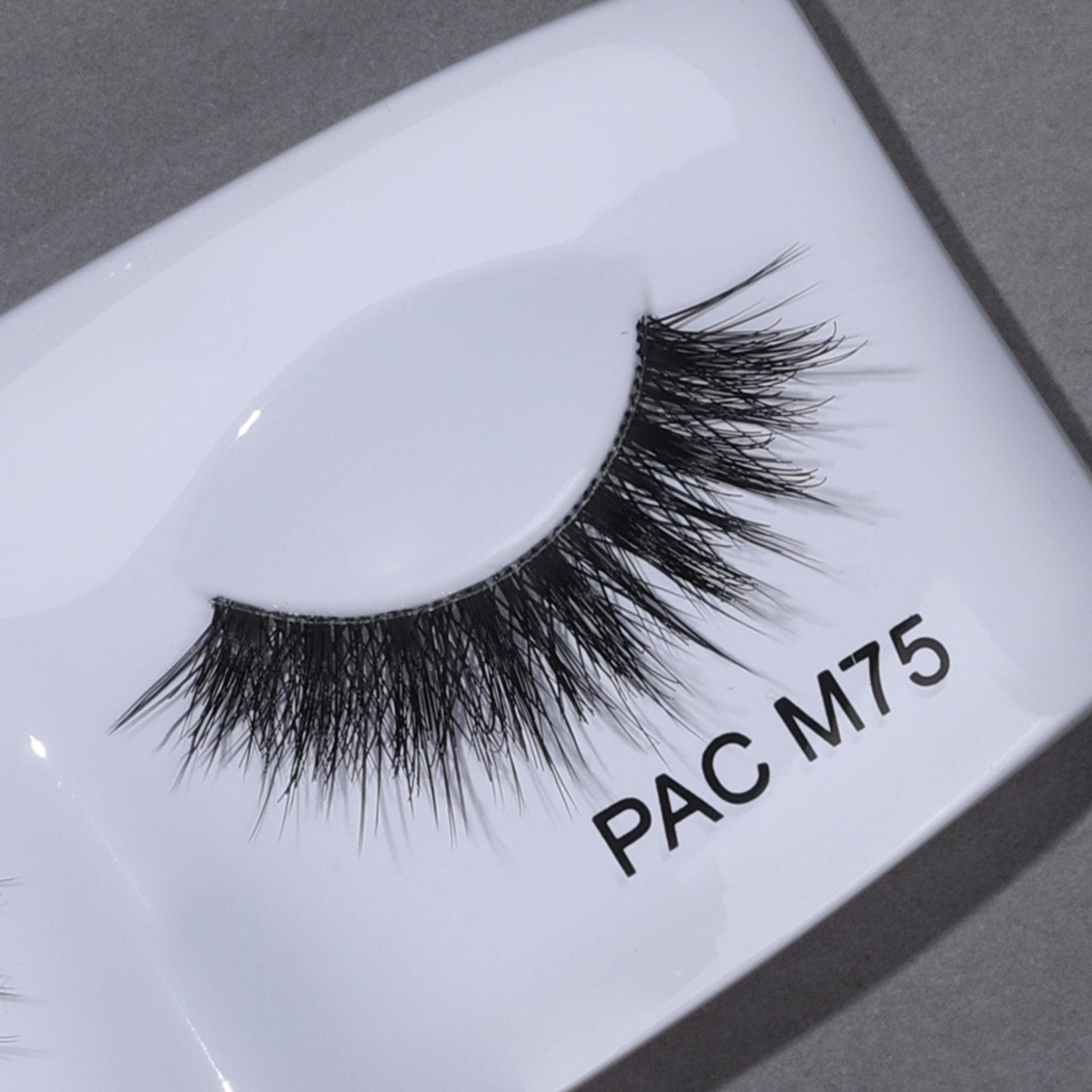 PAC Studio Faux Mink Lash - M75