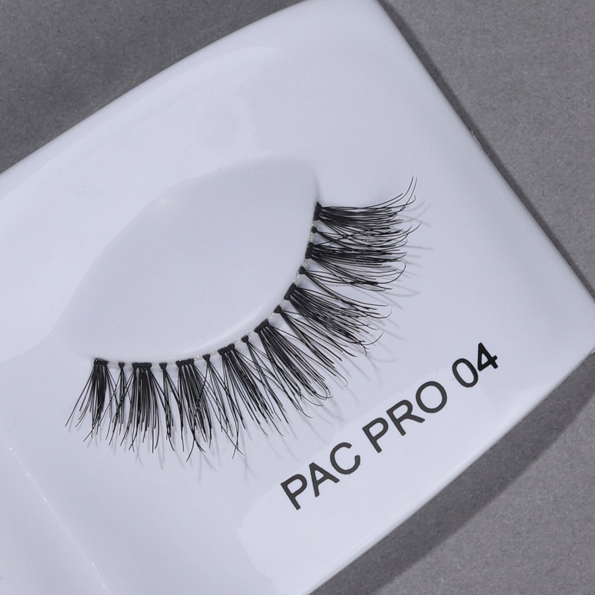 PAC Studio PRO Tapered Lash - PRO04