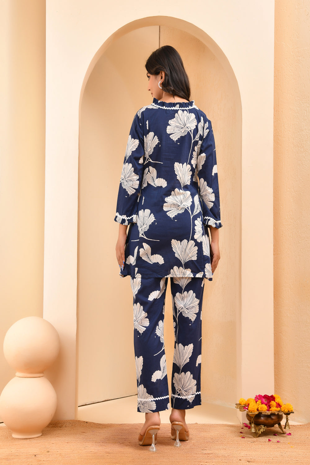 Vaasva Women Navy Pleated Cotton Printed Cord Set With Lace 