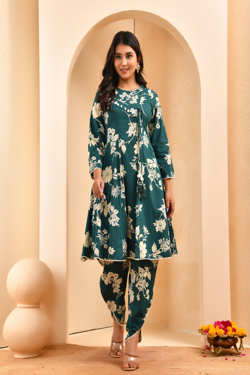 Vaasva Women Green Short Anarkali Kurta With Printed Pants 