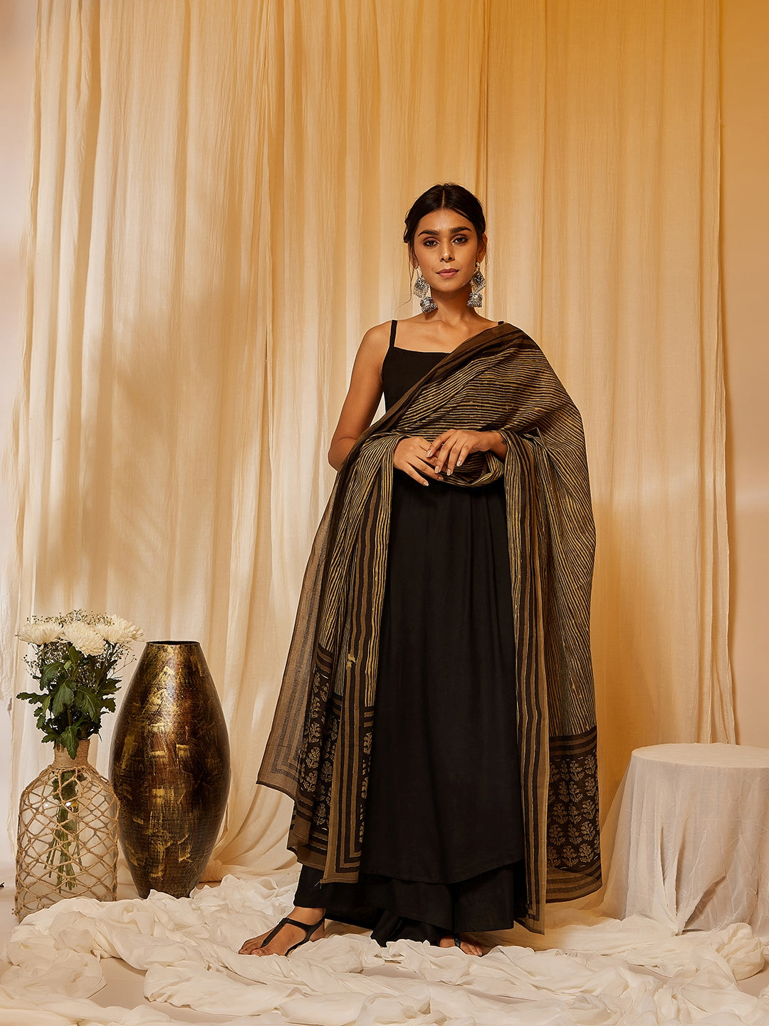 InWeave Women's Black Strappy Kurta Palazzo Set With Green Boota Dupatta 