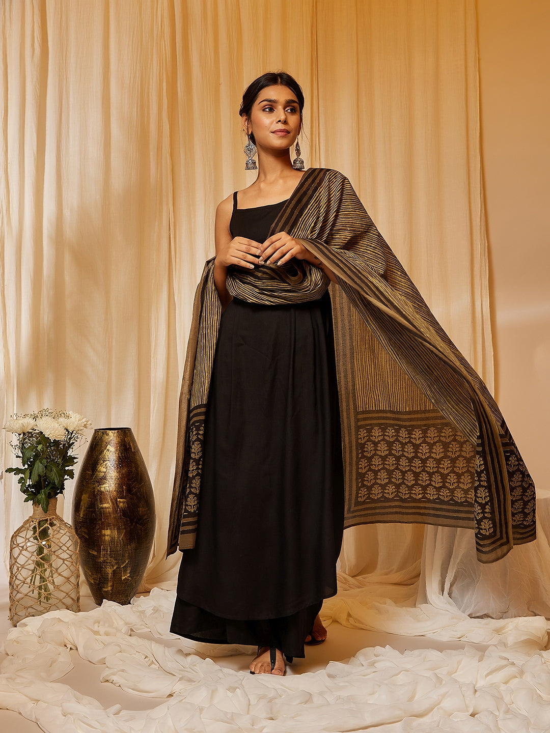 InWeave Women's Black Strappy Kurta Palazzo Set With Green Boota Dupatta 
