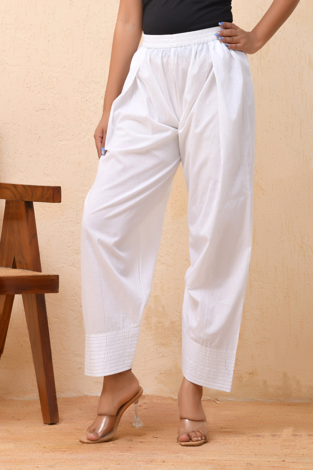 Vaasva Women White Solid Farshi Pant 