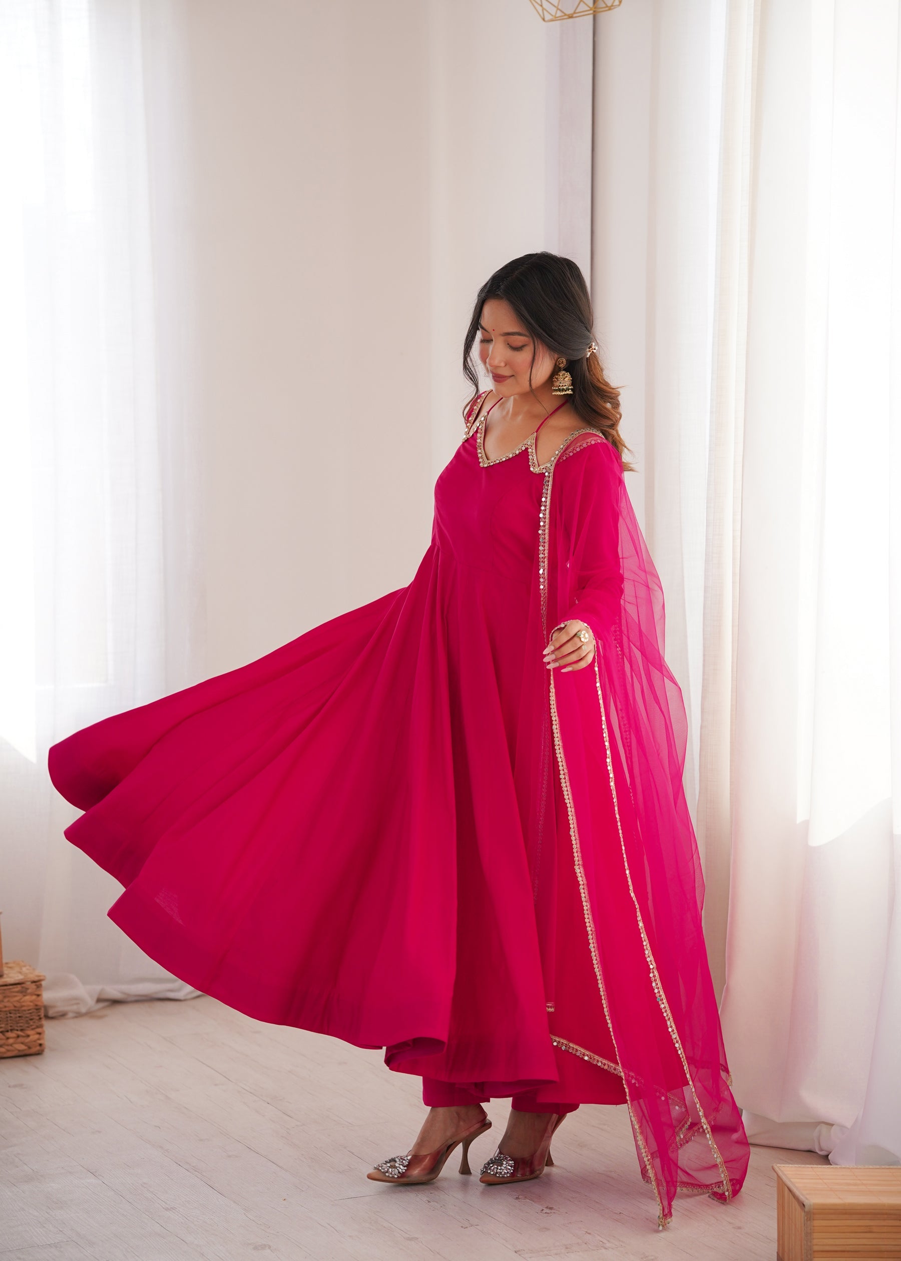 Lorenvalley Fashion Magenta Roman Silk Chanderi Yoke Fancy Lace Pattern Anarkali Gown Pant With Dupatta