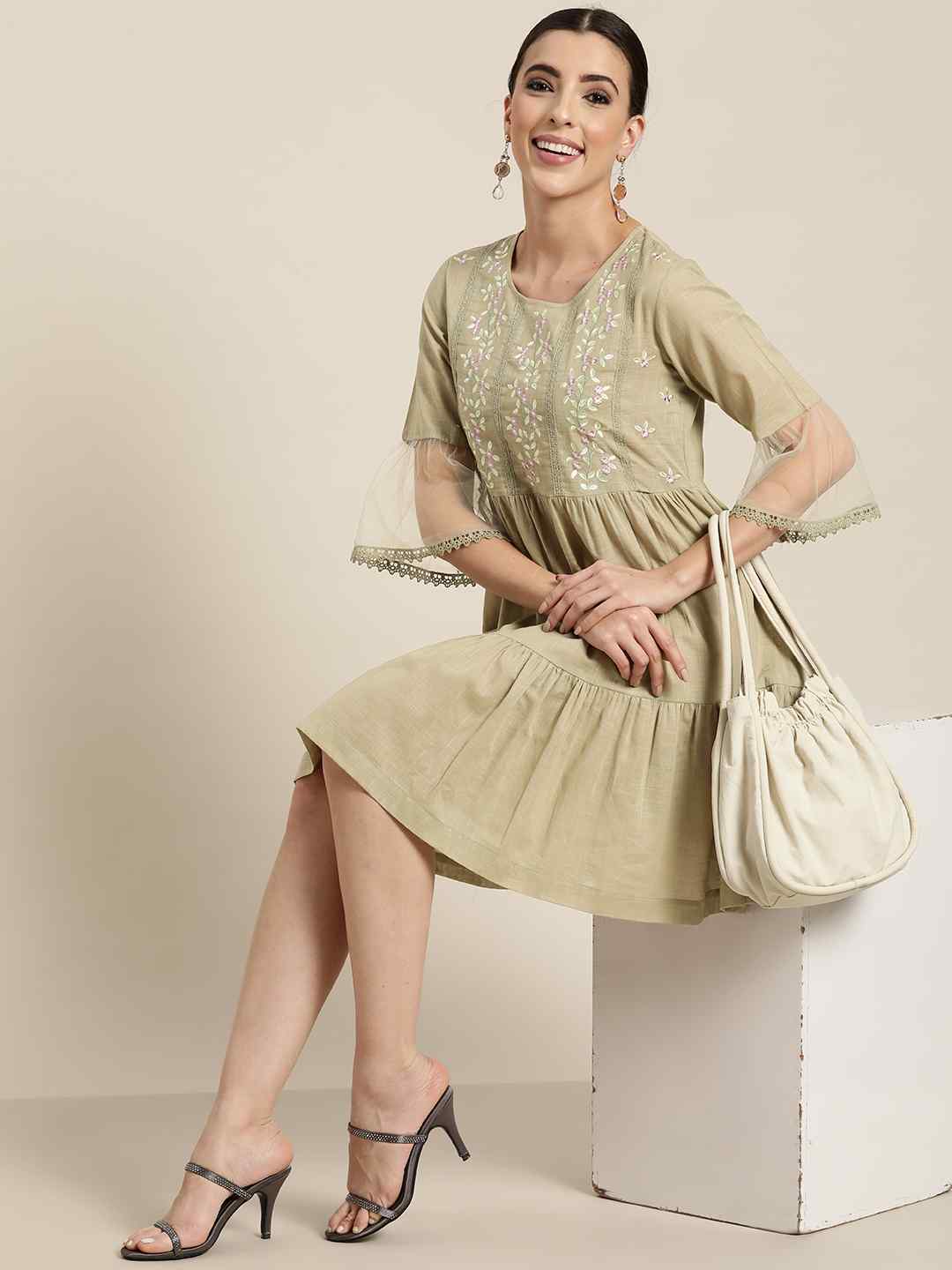 Juniper Women's Blush Pink Floral Printed Cotton Slub Tiered Short Dress With Thread Work Embroidery