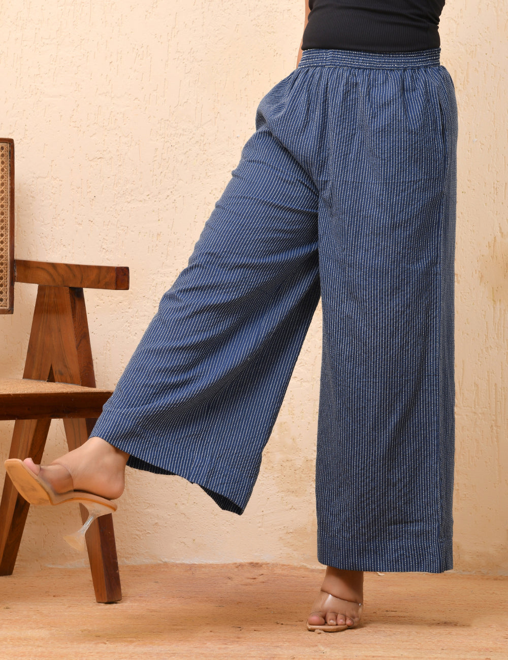 Vaasva Women Royal Blue Palazzo Pants 