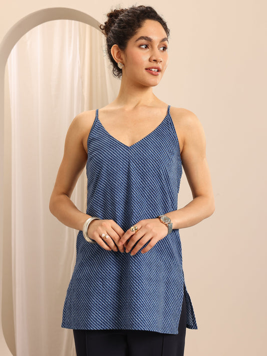 Libas Blue Printed Cotton Blend Straight Short Kurti 