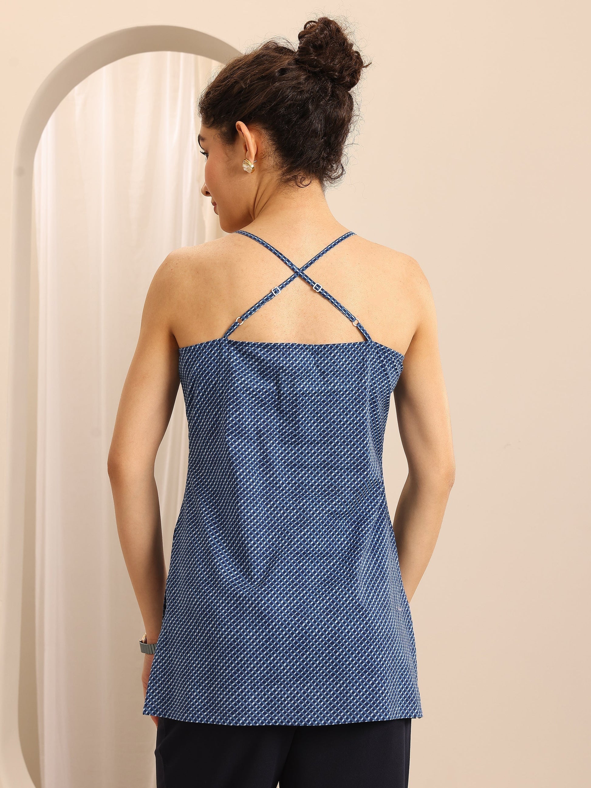 Libas Blue Printed Cotton Blend Straight Short Kurti 