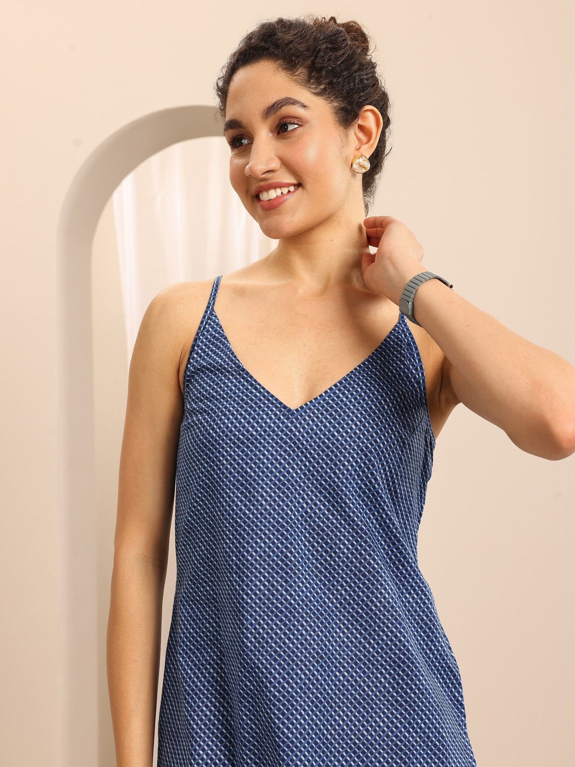 Libas Blue Printed Cotton Blend Straight Short Kurti 