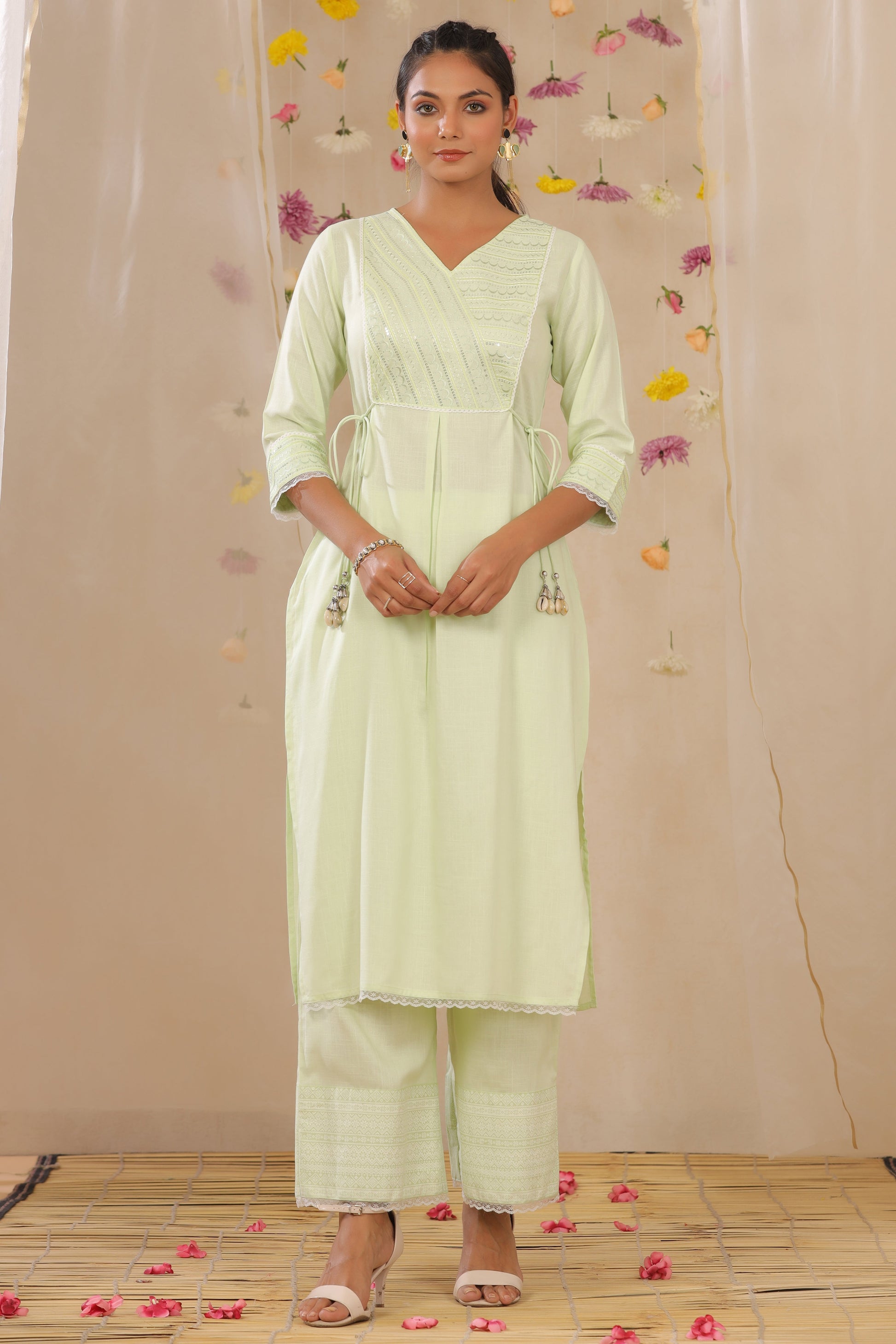 Juniper Women's Light Green Cotton Blend Printed Kurta Set