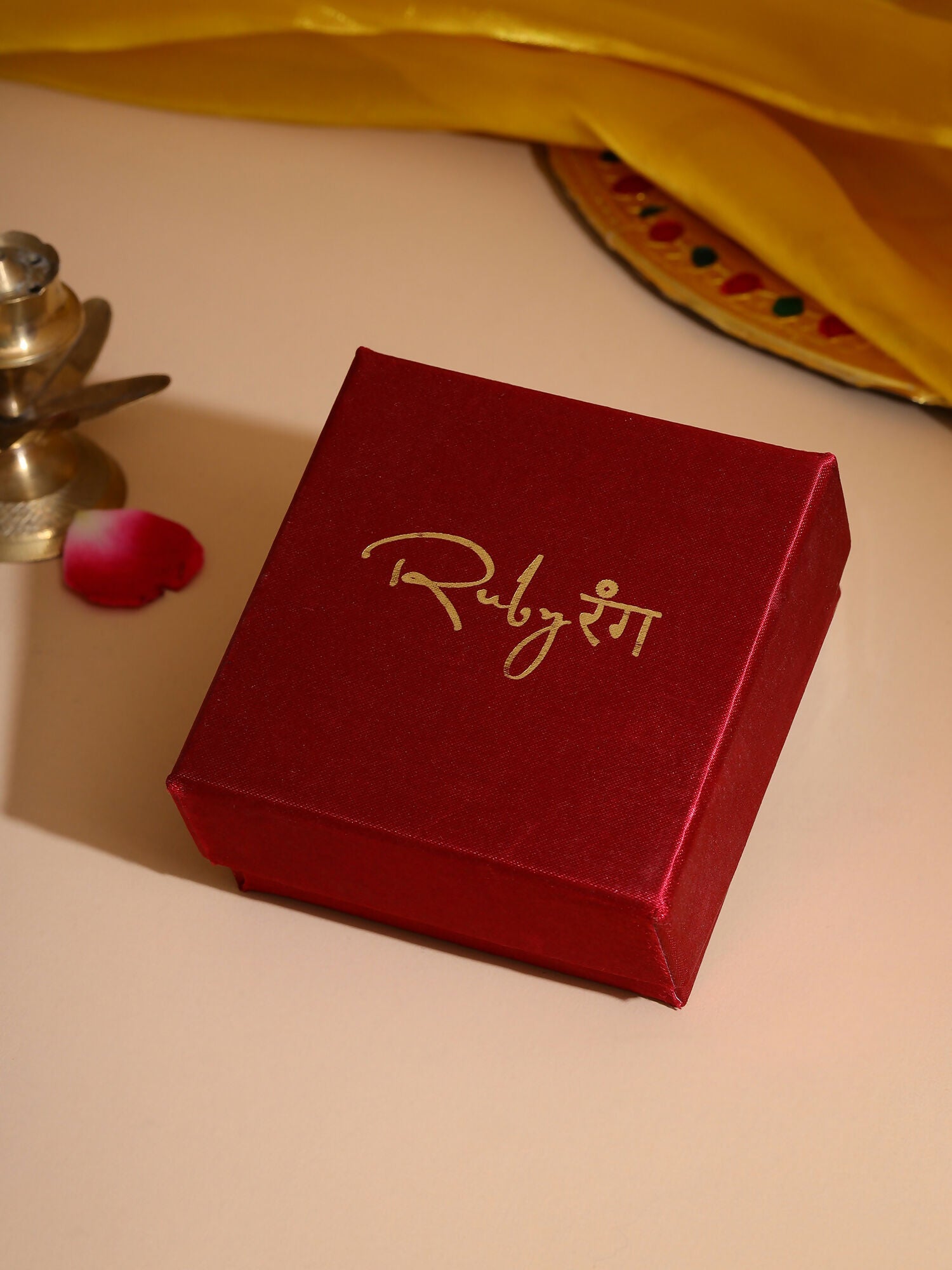 Ruby Raang White Traditional Bangle | Swadesiicart
