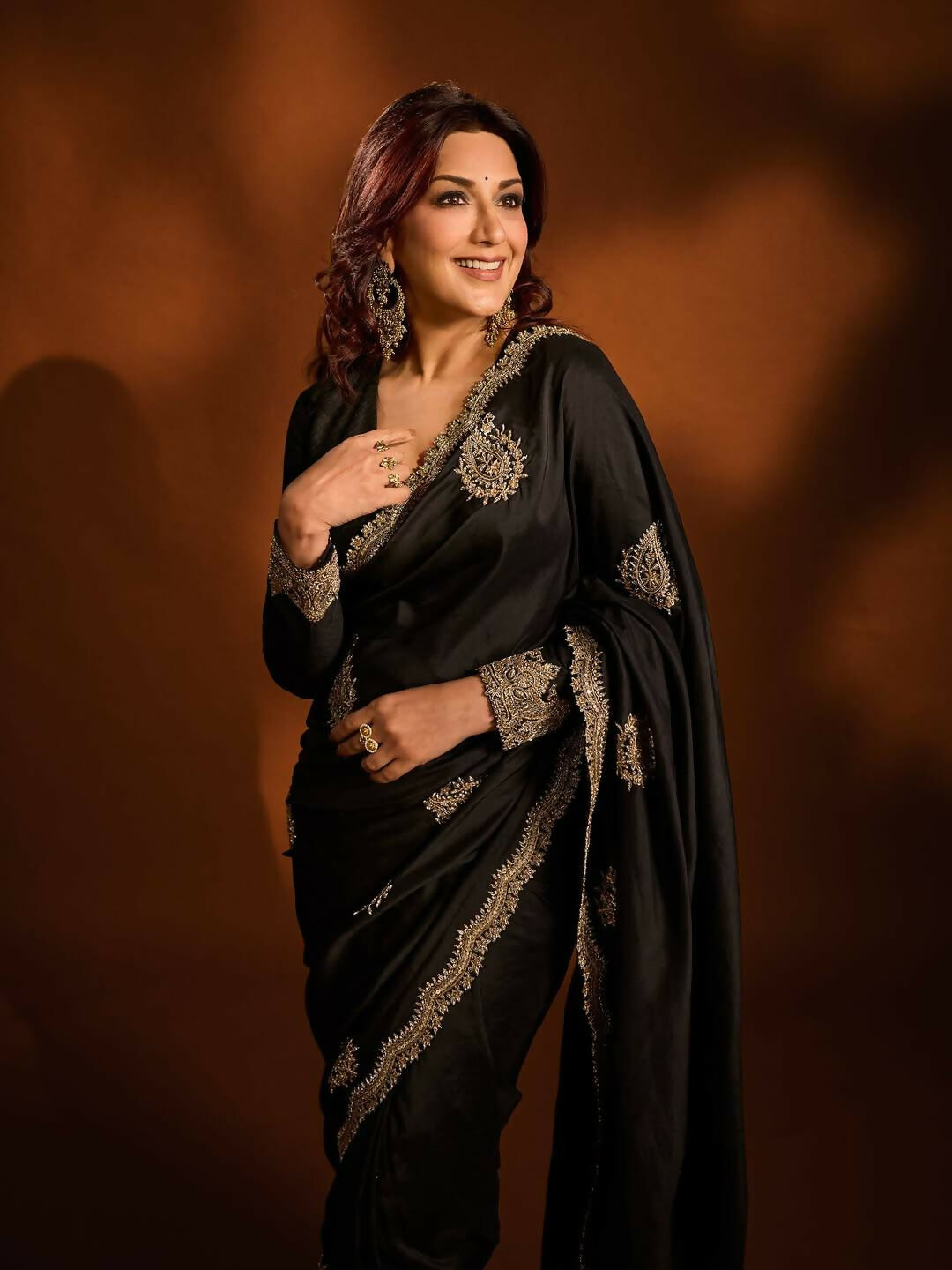 Joban Fashion Black Rangoli Crush Silk Party Wear Sarees