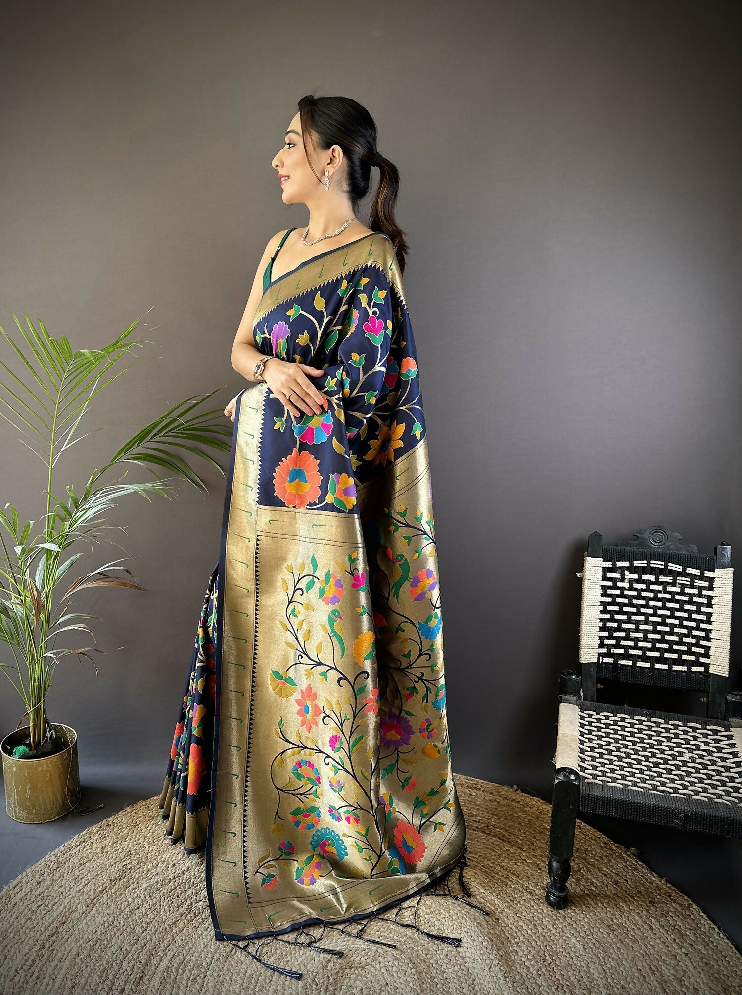 Joban Fashion Navy Blue Zari Woven Floral Motifs Soft Silk Paithani Silk Saree