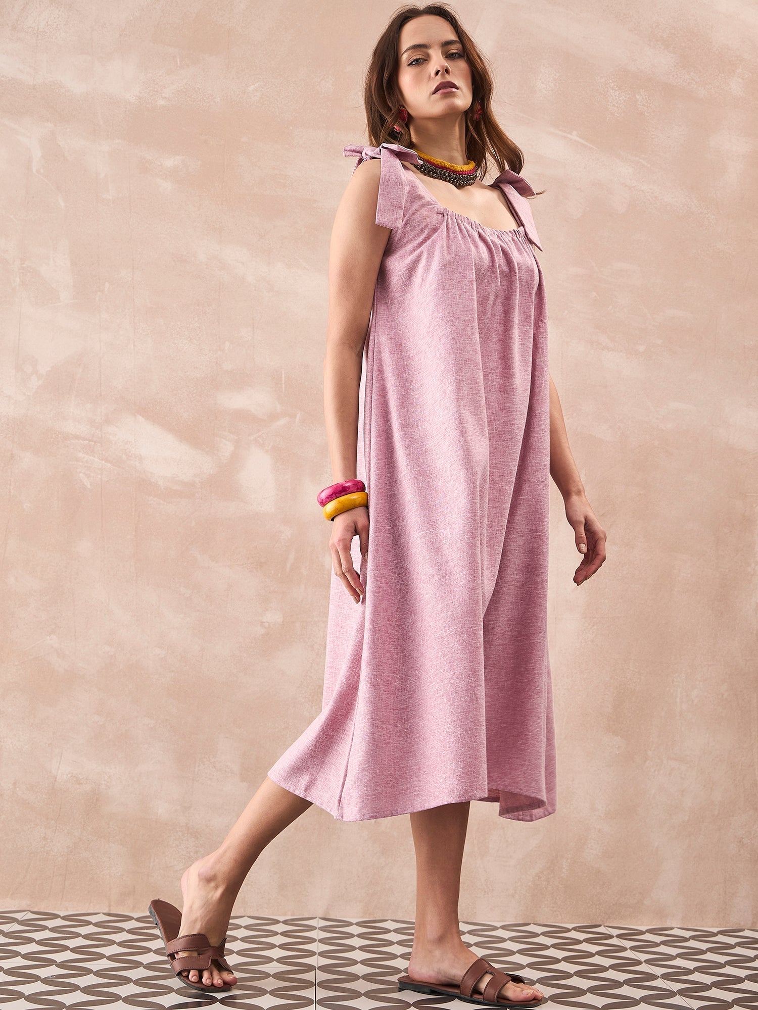 InWeave Dull Pink Linen Round Pleat Bow Dress 