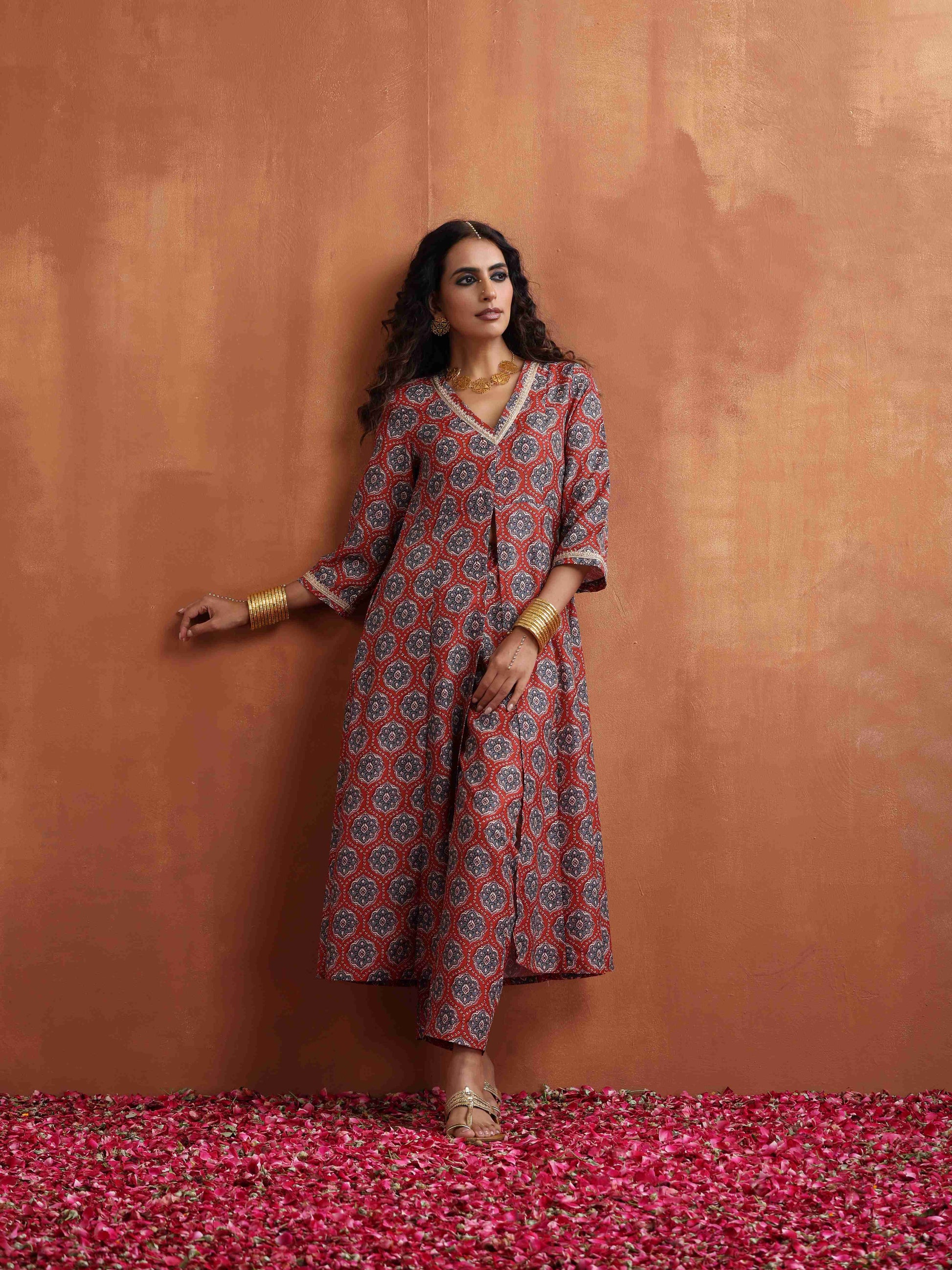 trueBrowns Rust Ajrak Print Slit Kurta Set 
