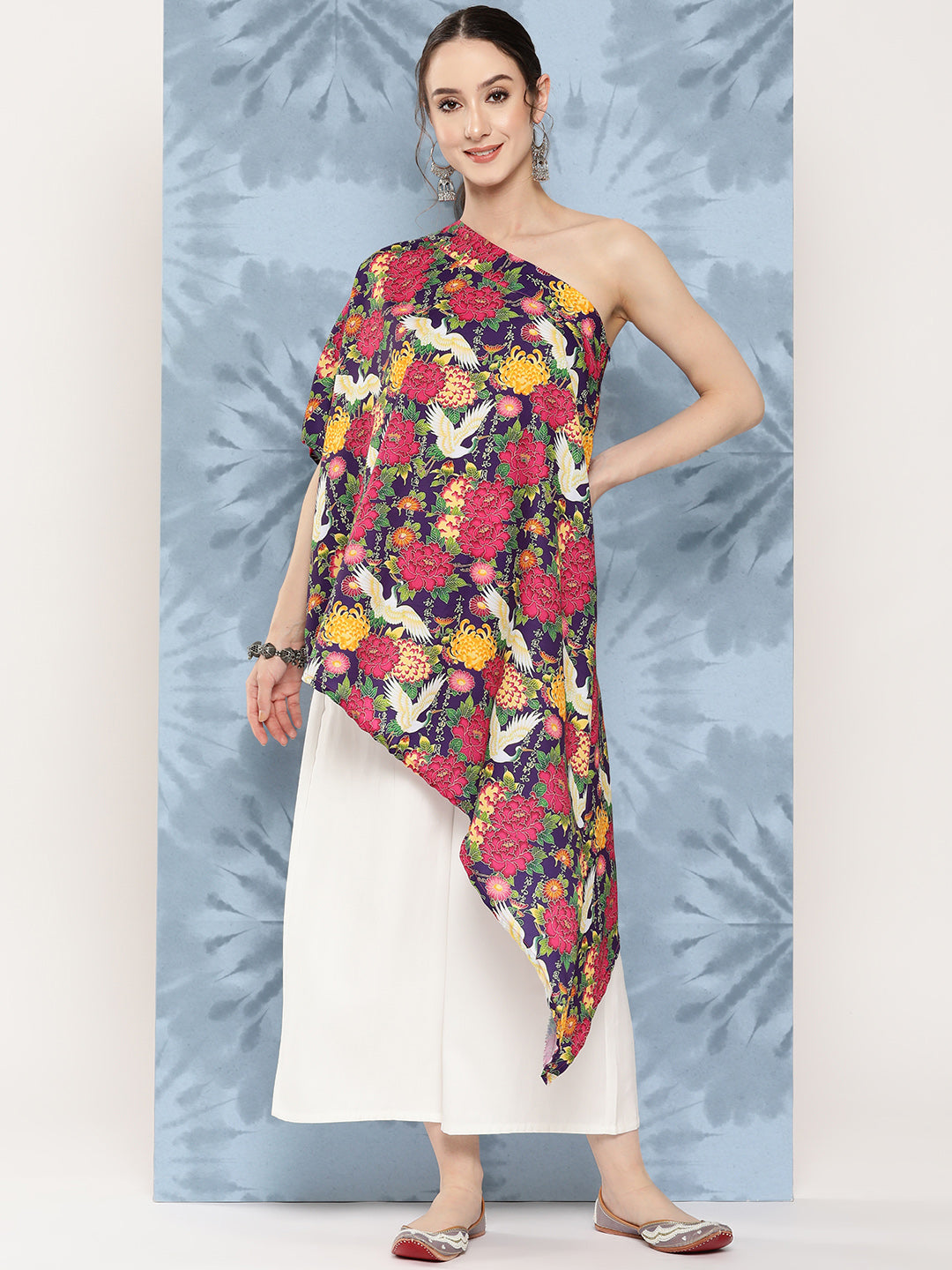 InWeave Women's Navy Bird Japanese Art Oneshoulder Top 