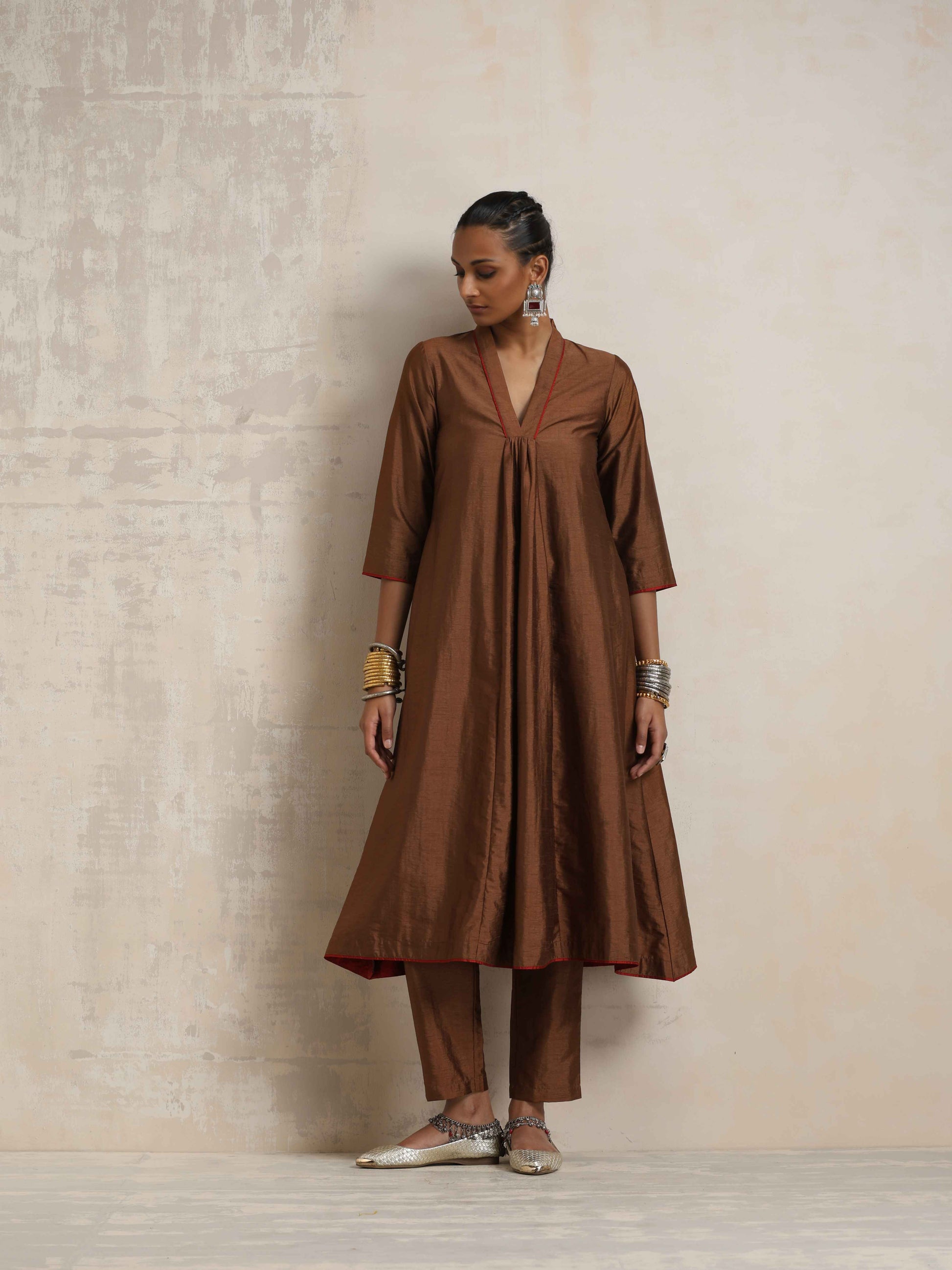 trueBrowns Brown Silk Kurta Set 