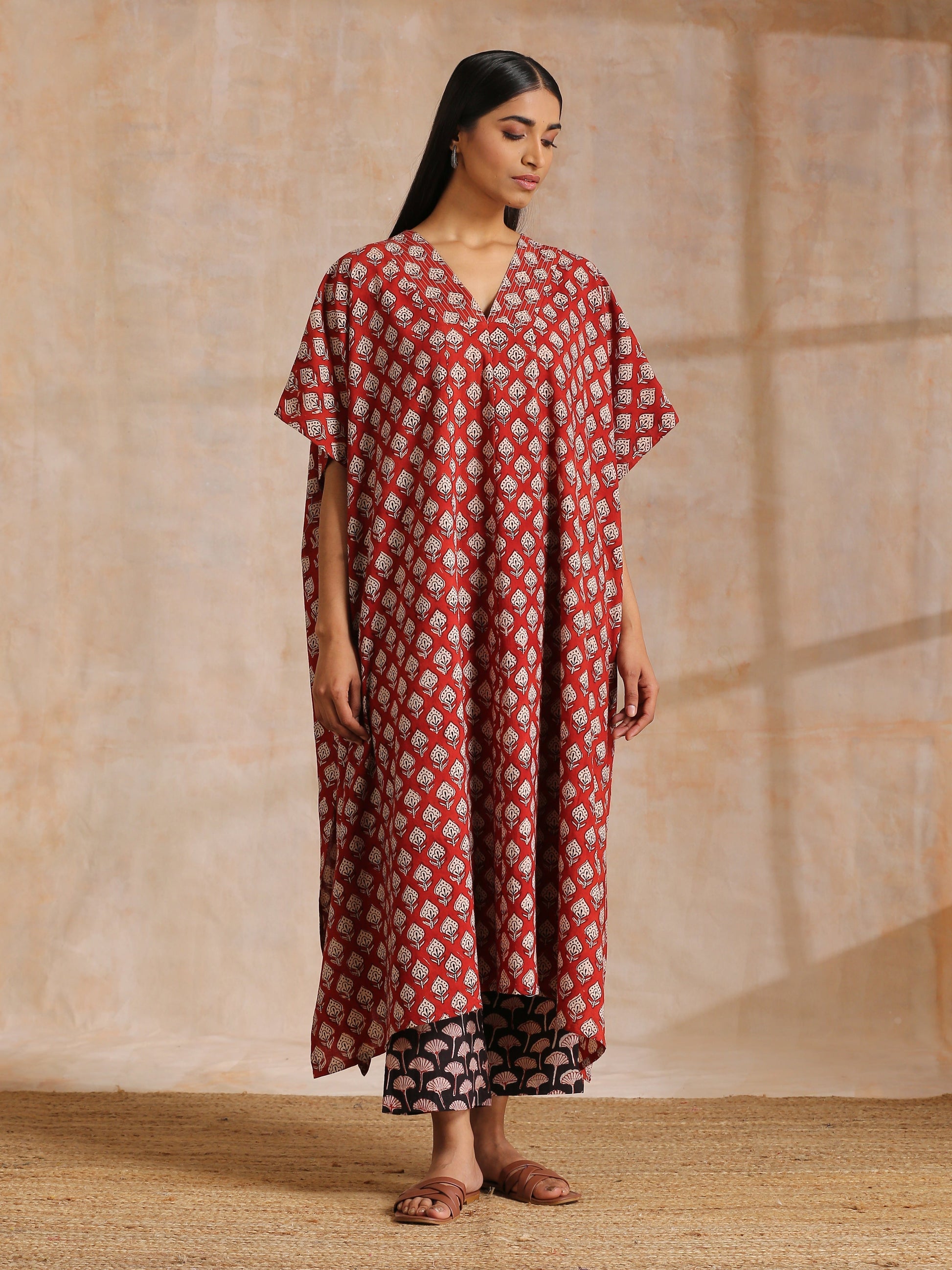 trueBrowns Rust Red Bagru Floral Print Cotton Panel Kaftan Kurta Pant Set 