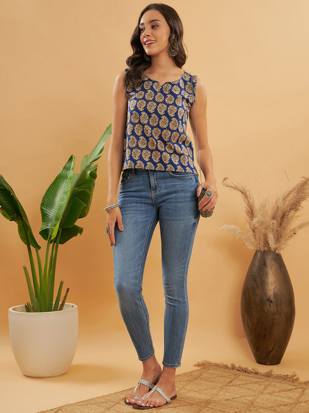InWeave Ink Blue Small Paisley Kalamkari W/U Top 