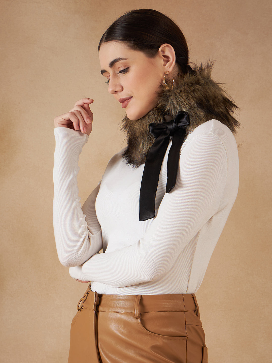 InWeave Women's Beige Print Fur Neckpiece 