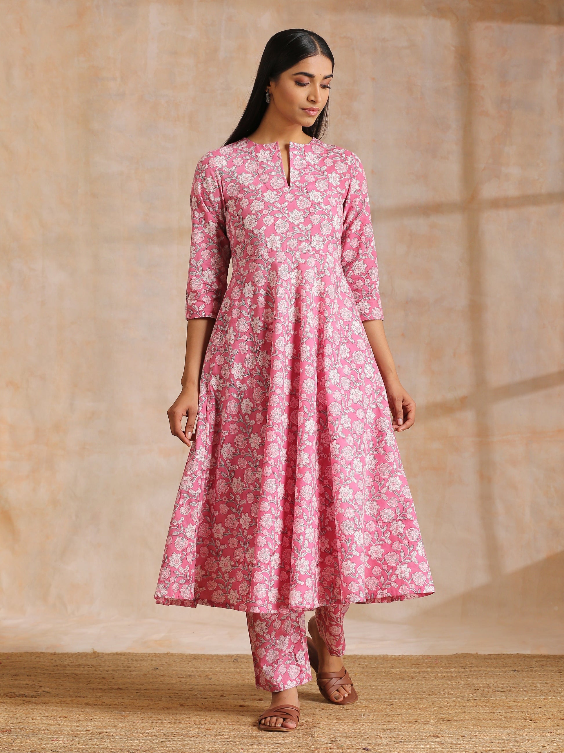 trueBrowns Pink Overall Floral Block Print Cotton Flared Kurta Pant Set 