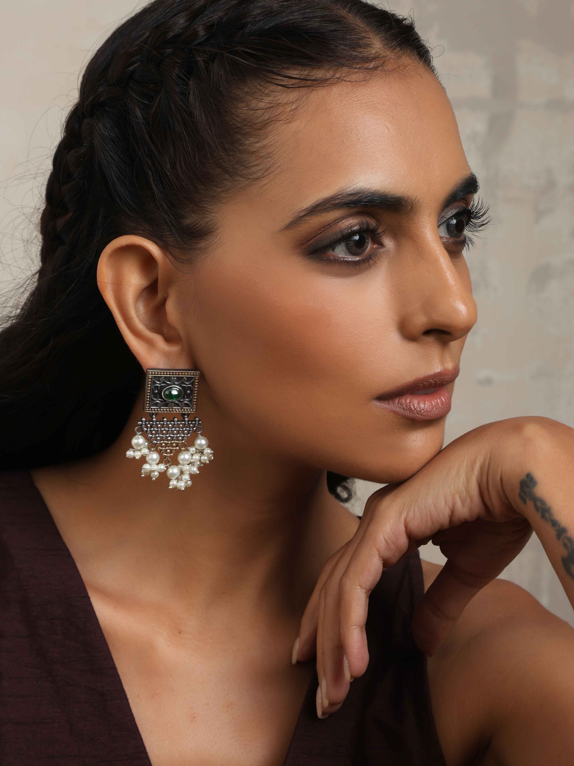 trueBrowns Silver Gold Tone Floral Silver Jaal Dangle Earrings Truebrowns Lifestyle