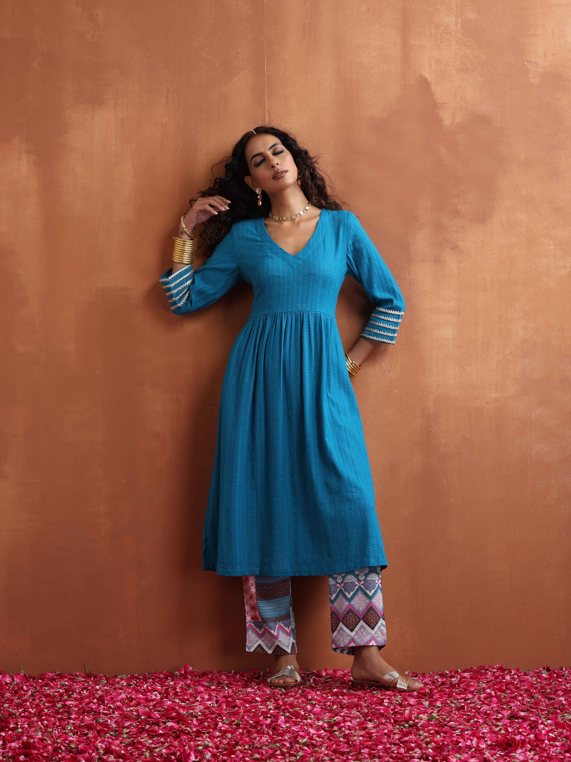 trueBrowns Blue Cotton Flared Anarkali Kurta Set 