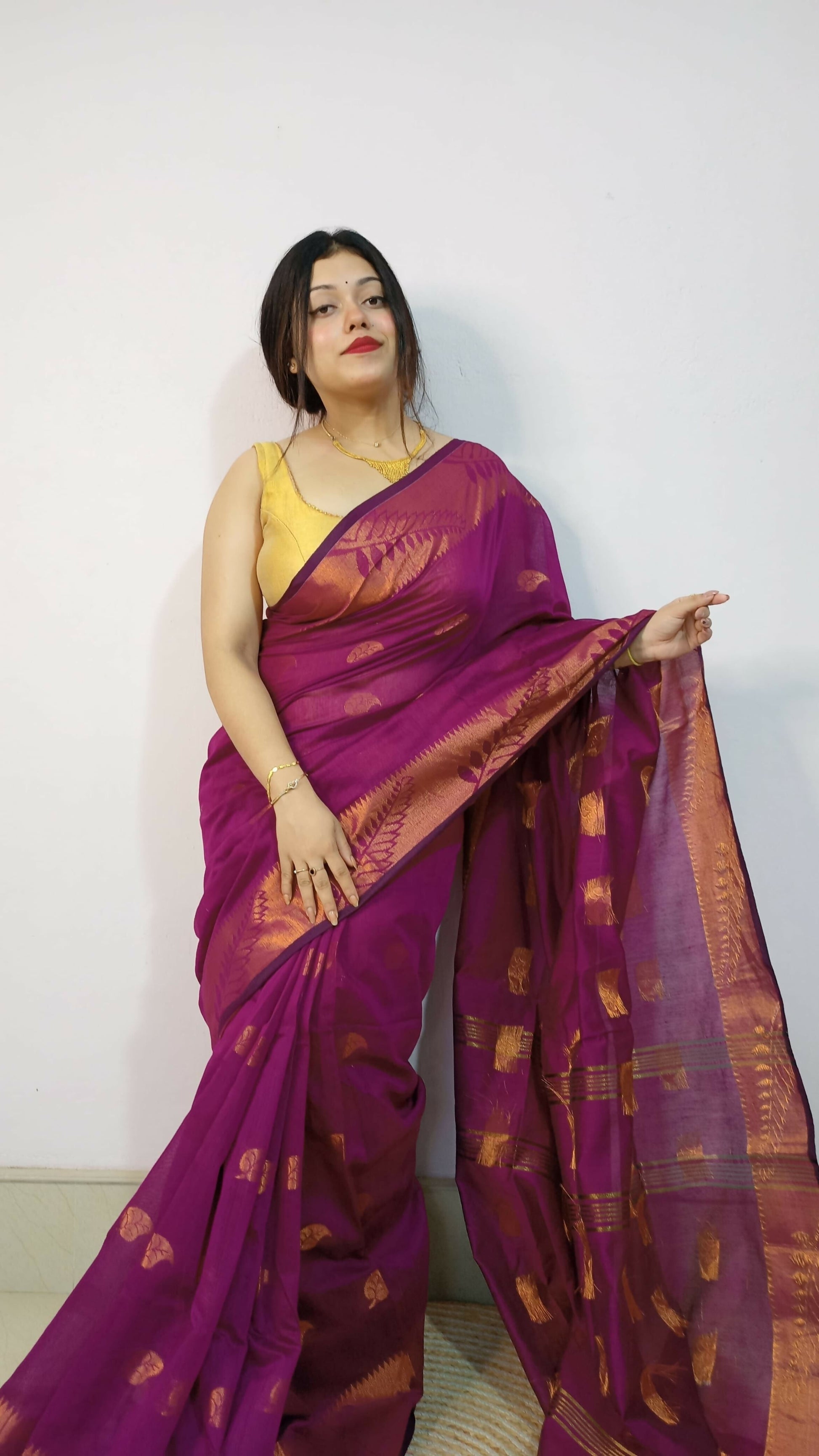 Exclusive Collection Beautiful Magenta Cotton Silk Woven Handloom Grab2Buy With Running Blouse Piece 