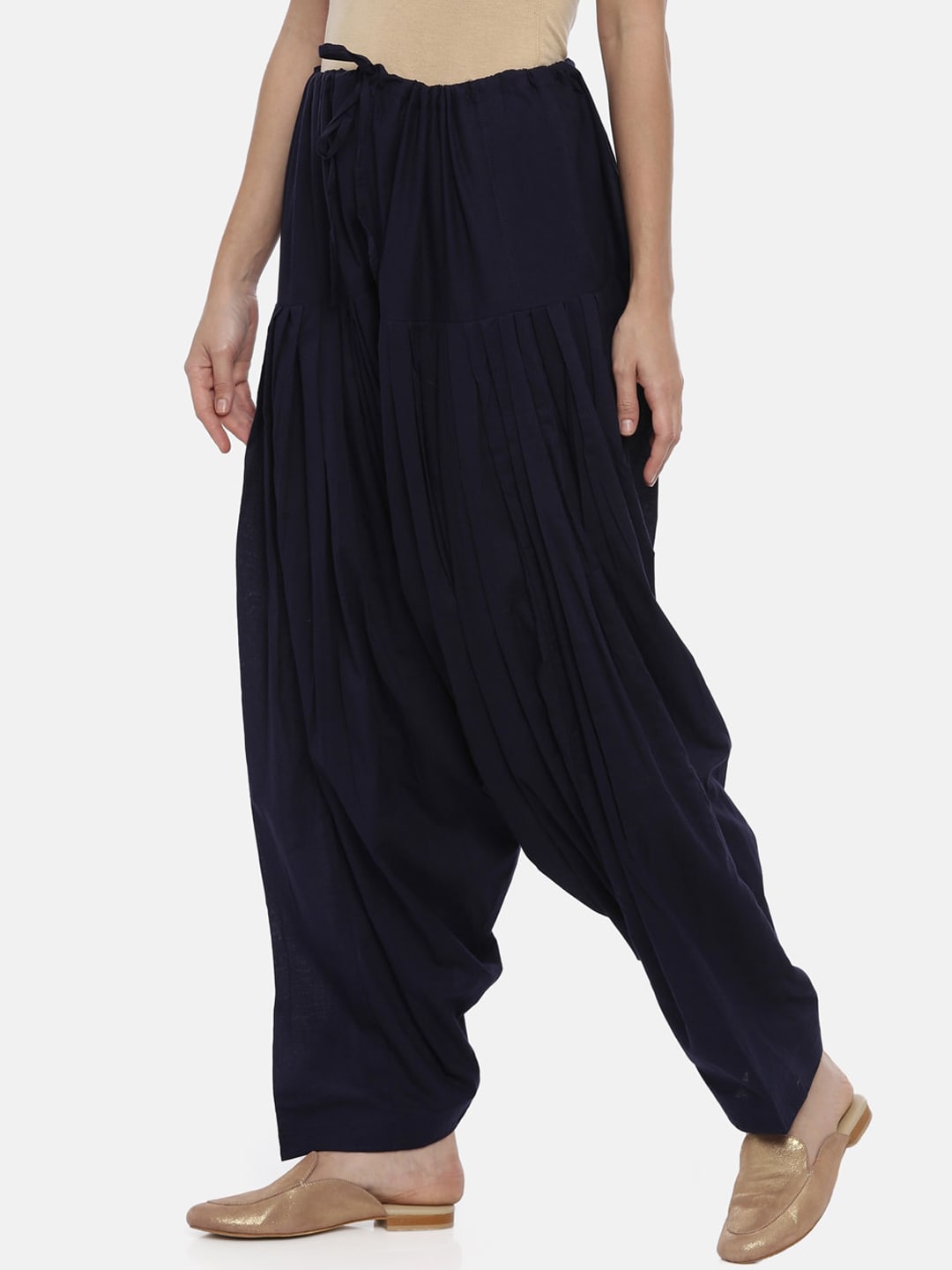 Souchii Navy Blue Solid Regular-Fit High-Rise Patiala