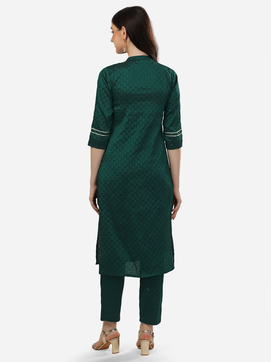 HERE&NOW Women Embroidered Thread Work Kurta with Trousers