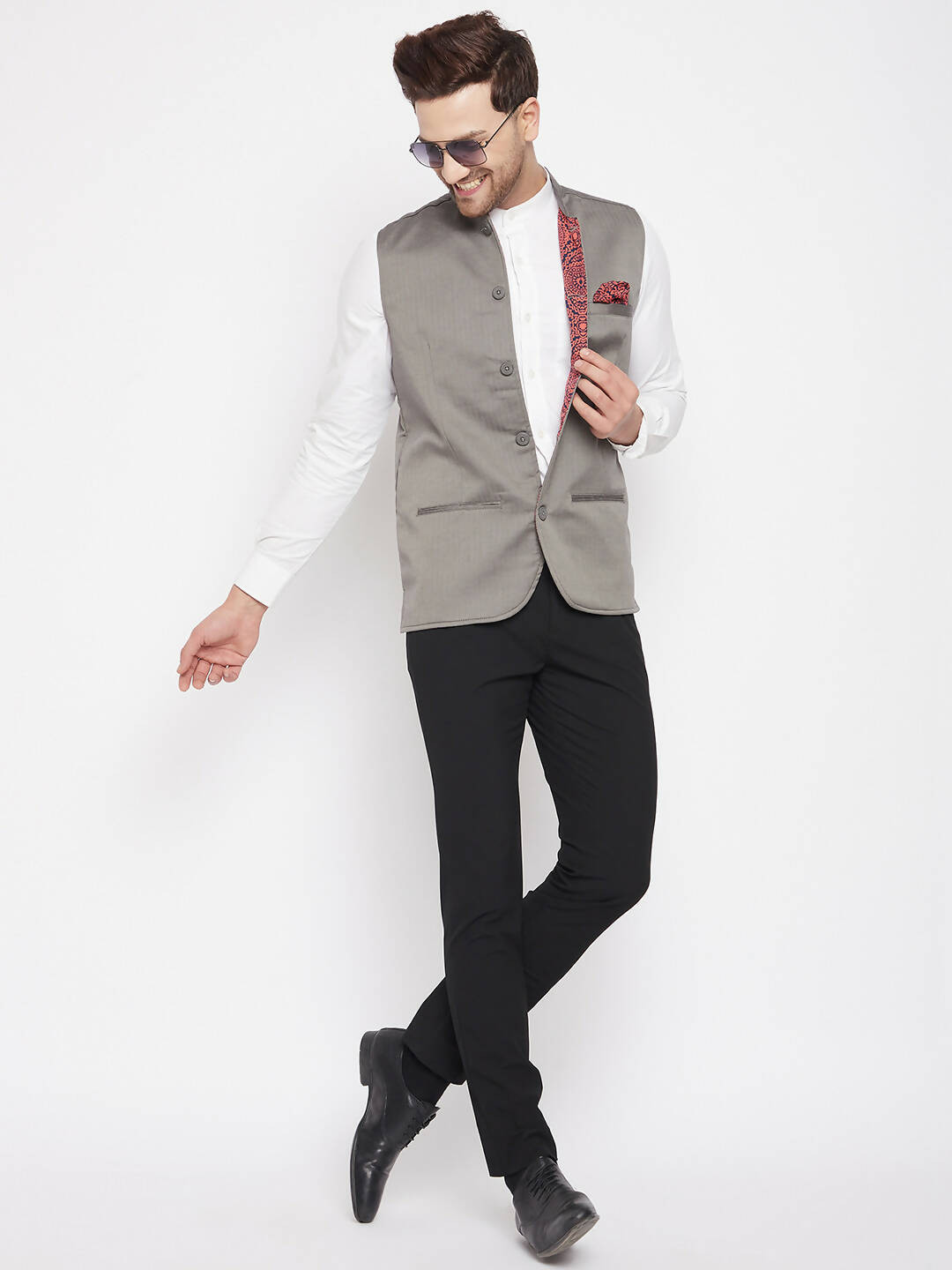 Even Apparels Grey Polyester Men's Nehru Jacket-Contrast Lining-Inbuilt Pocket Square 