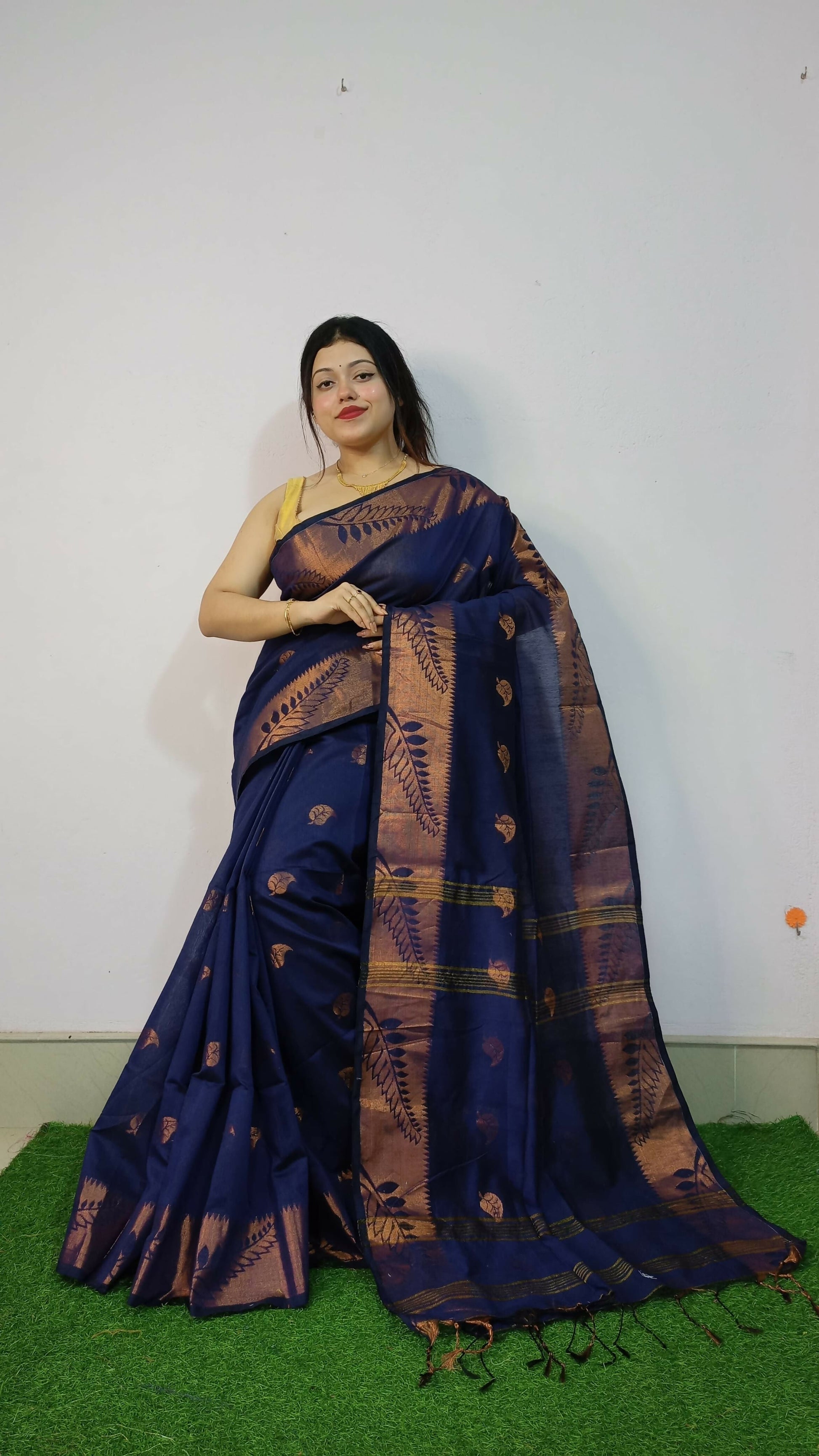 Exclusive Collection Beautiful Navy Blue Cotton Silk Woven Handloom Grab2Buy With Running Blouse Piece 