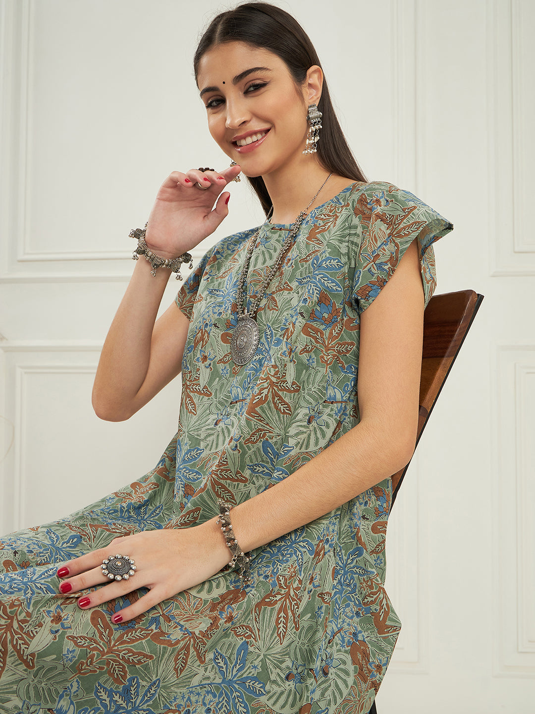 InWeave Women's Dull Green Leaf Floral Print A Line Dress 