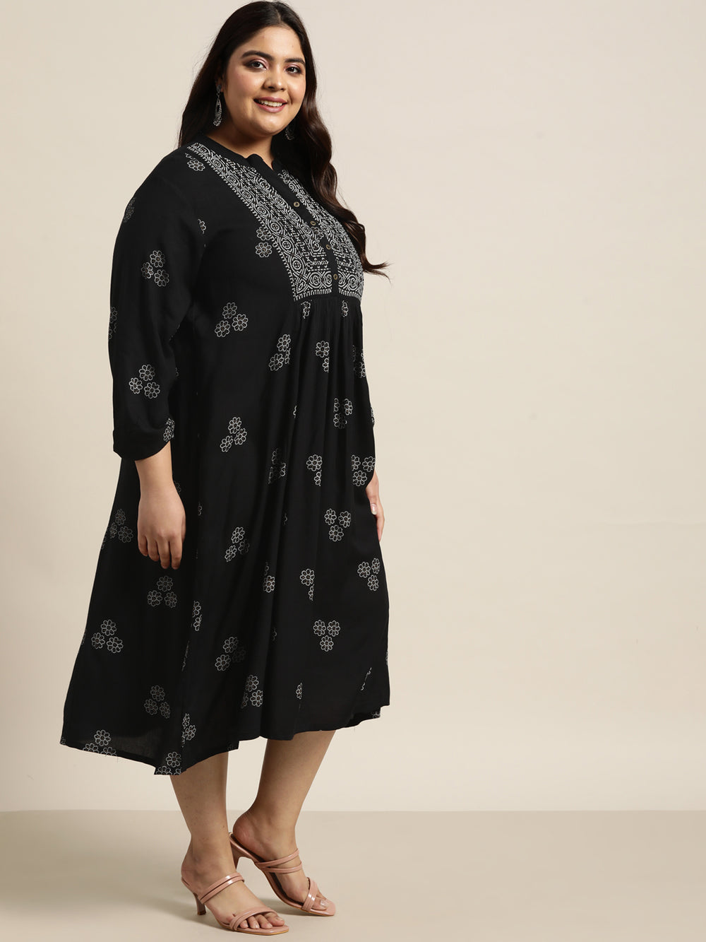 Juniper Women`s Black Rayon Casual Wear Printed Flared Dress
