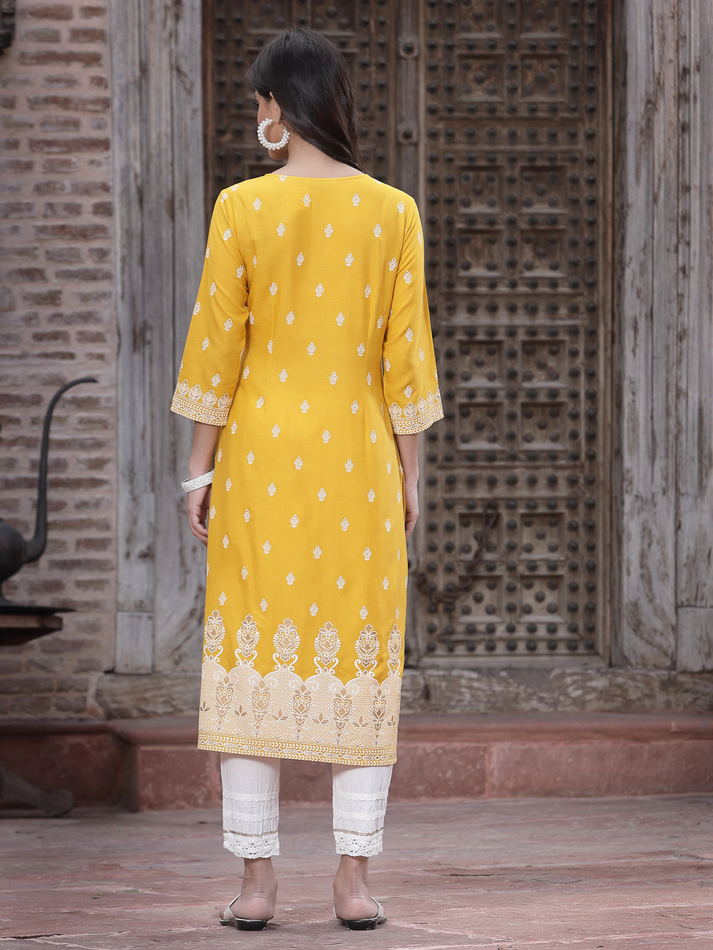 Juniper Women's Mustard Rayon Printed Straight Kurta