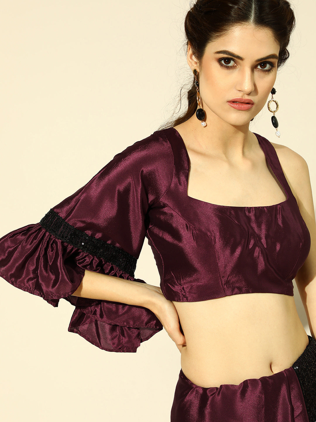 Tikhi Imli Embellished Poly Crepe Grab2Buy with Embellished Border 