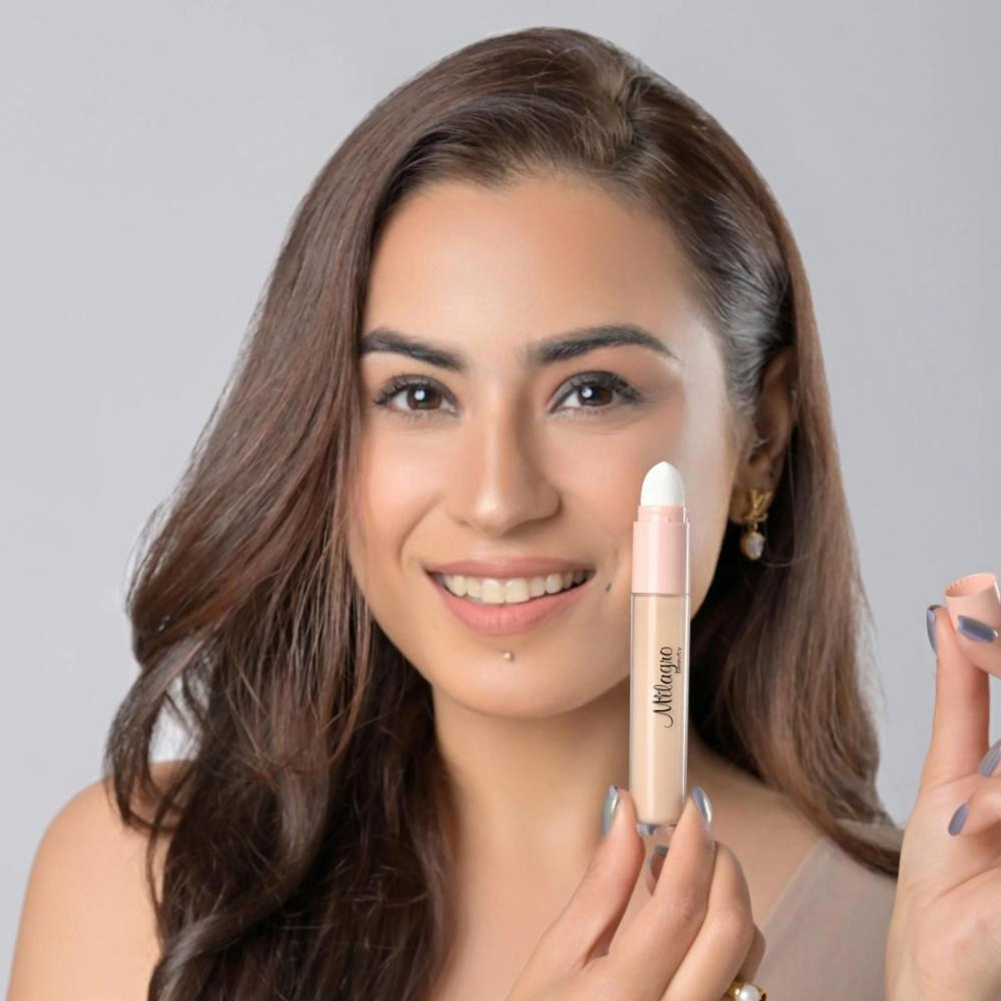 Milagro Beauty Under Cover Wizard Concealer - Latte