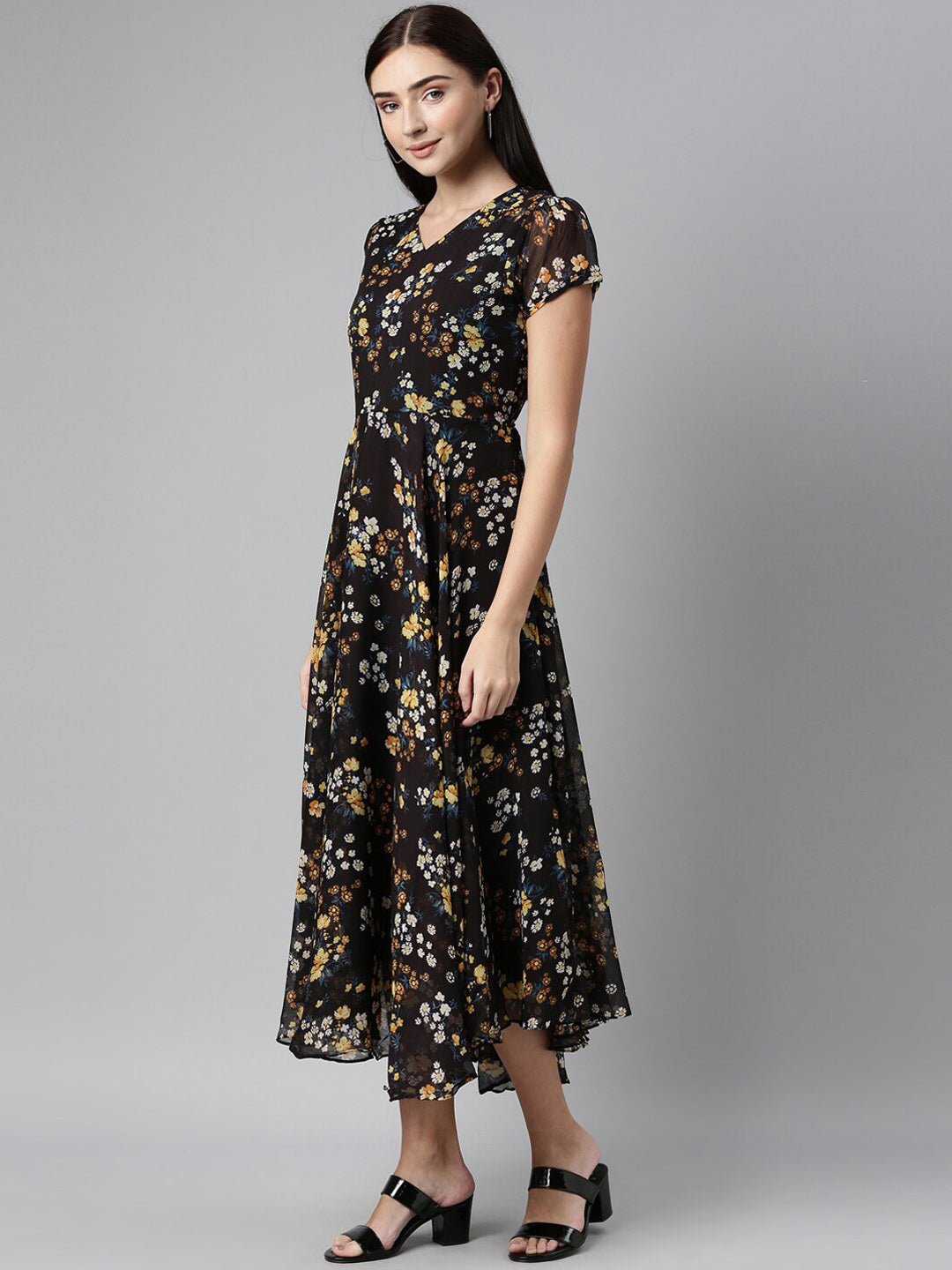 Souchii Women Black Floral Chiffon Maxi Dress 