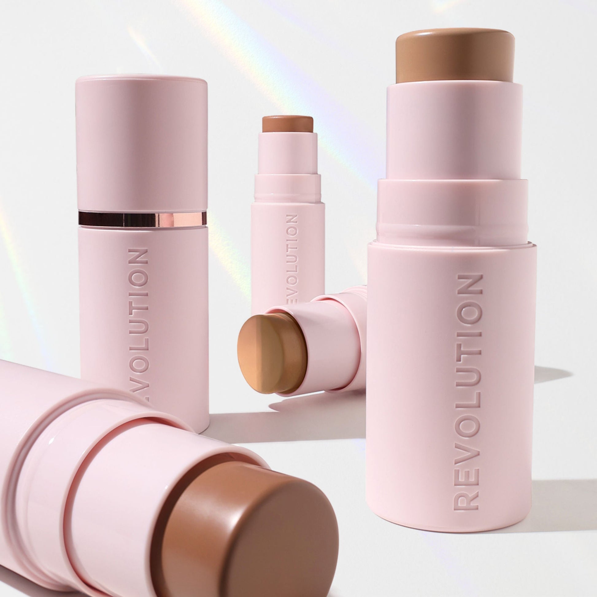 Makeup Revolution Skin Silk Bronzer Stick - Medium Sunset
