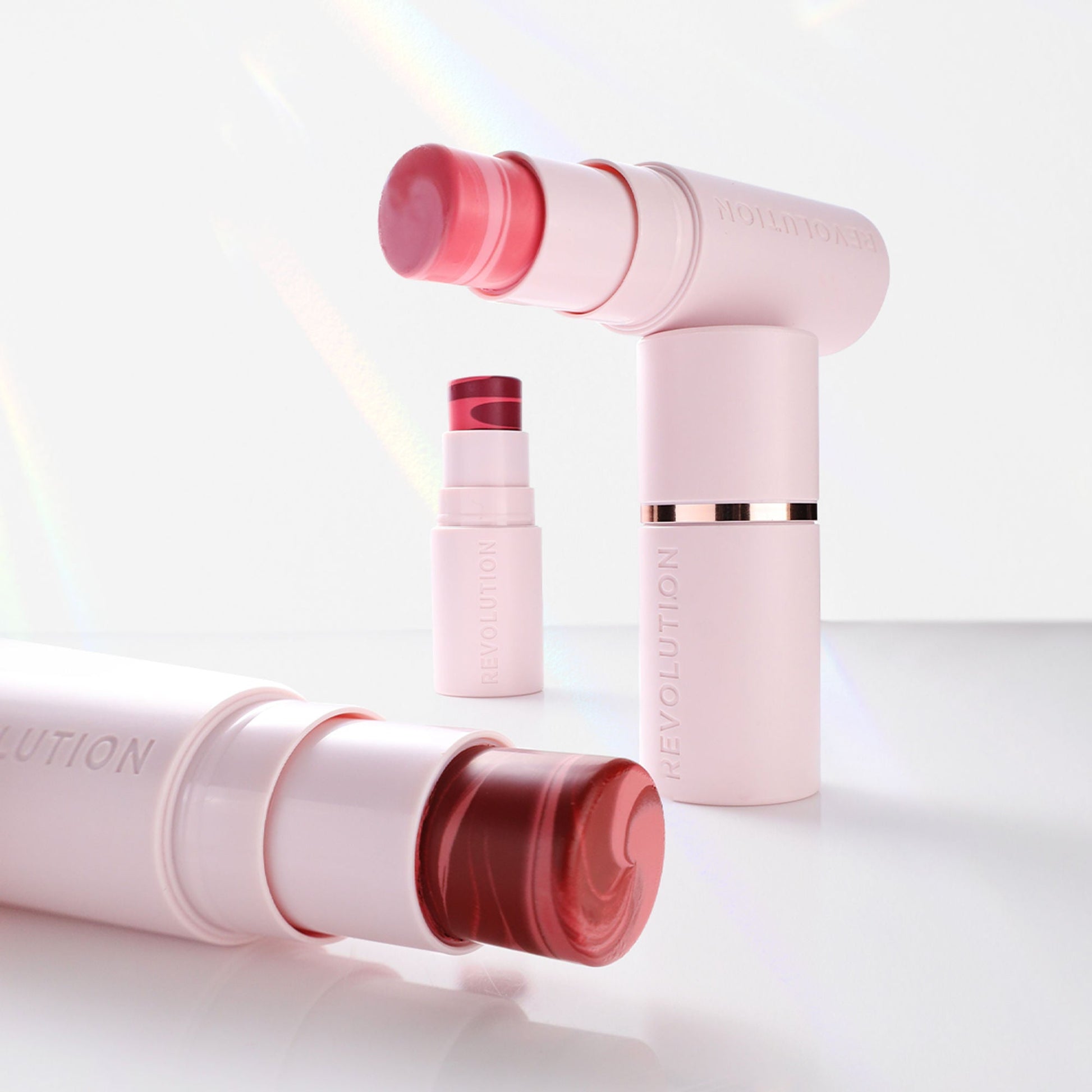 Makeup Revolution Skin Silk Marble Blush Stick - Peachy Pink