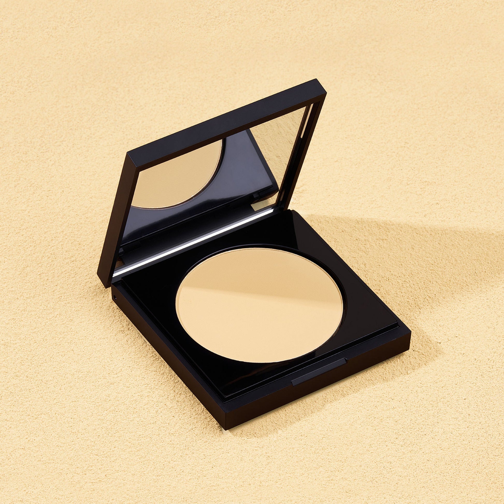 PAC Studio Spotlight Compact Powder - 03 Warm Ivory