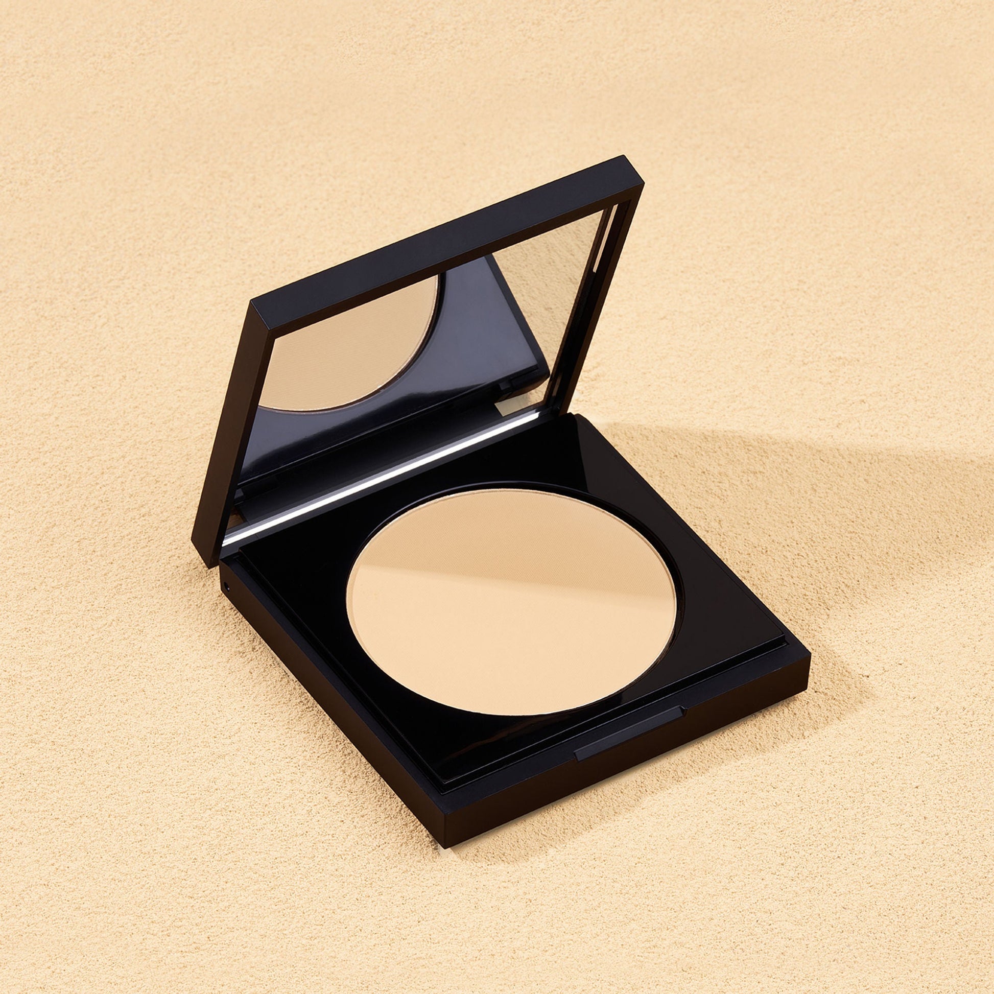 PAC Studio Spotlight Compact Powder - 06 Beige